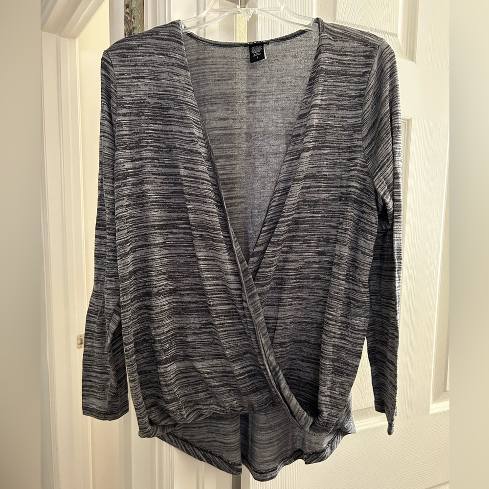 Torrid long sleeve top